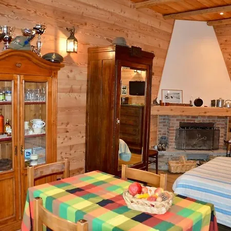 La Taverna Di Sauze-gestinghome Daire